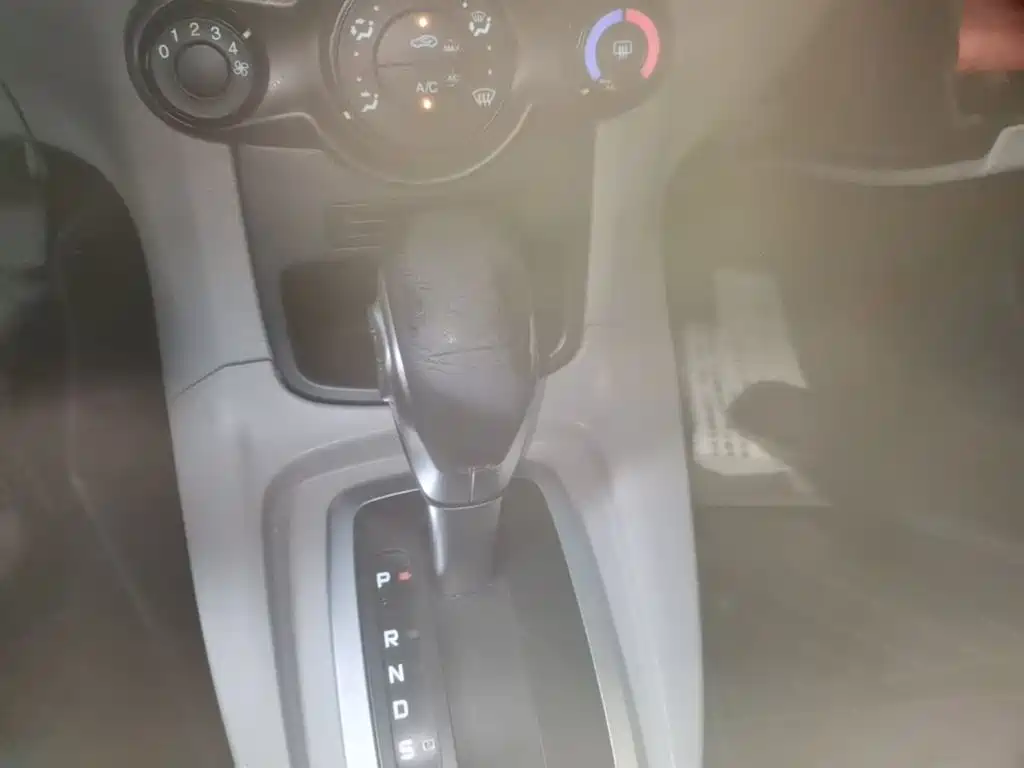 Ford Fiesta 2015 2013 Sedan 1.5L Automatic Fashion