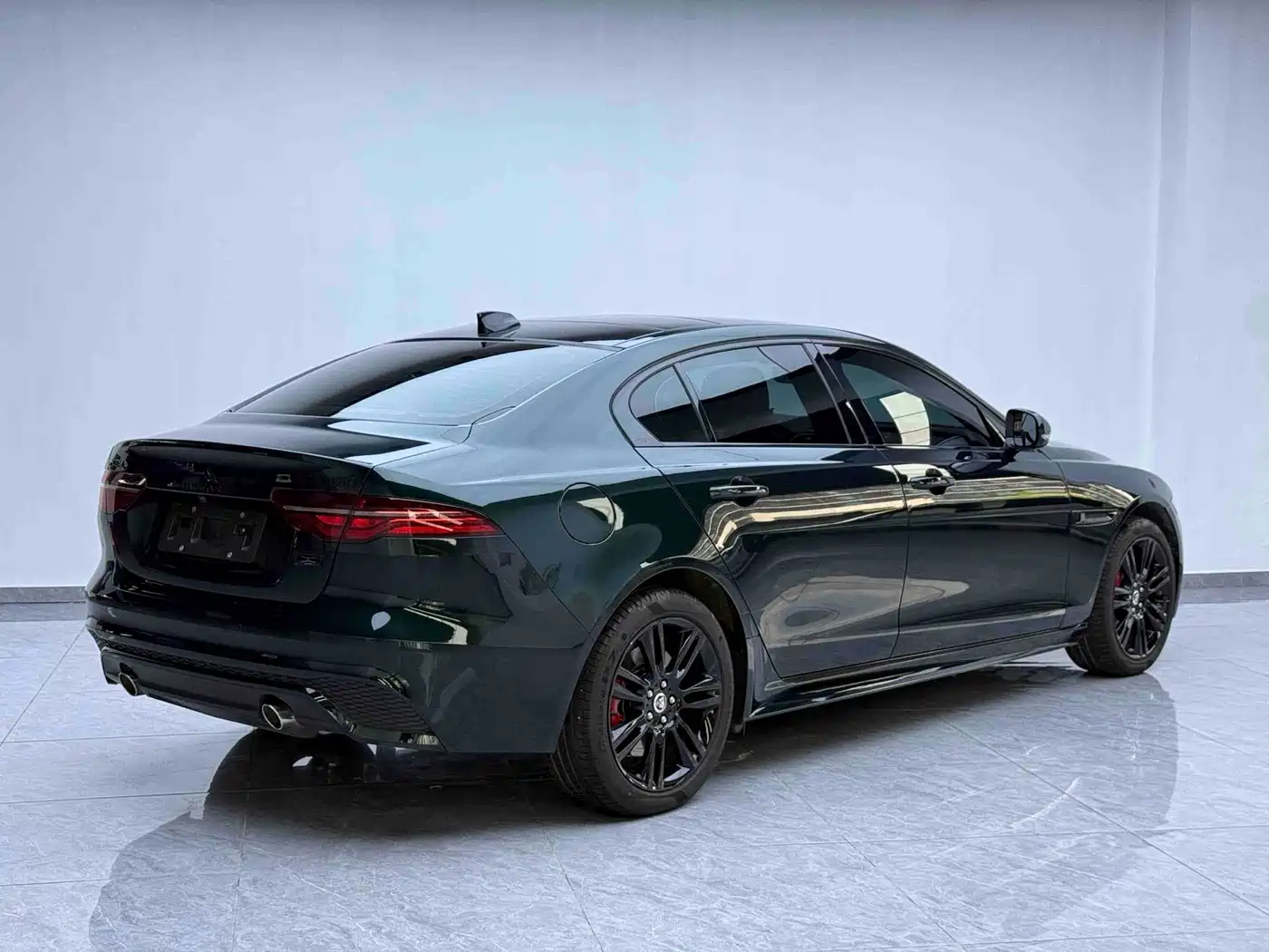 Jaguar XEL 2025 2025 2.0T 250PS R-DYNAMIC 90th Anniversary Edition