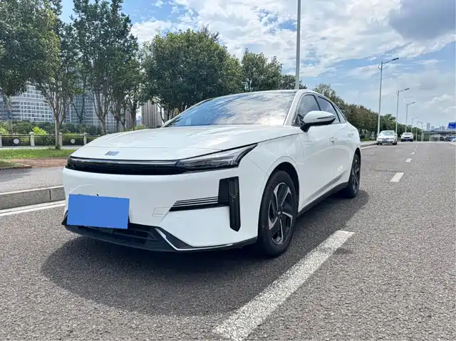 Geely Galaxy Galaxy L6 2023