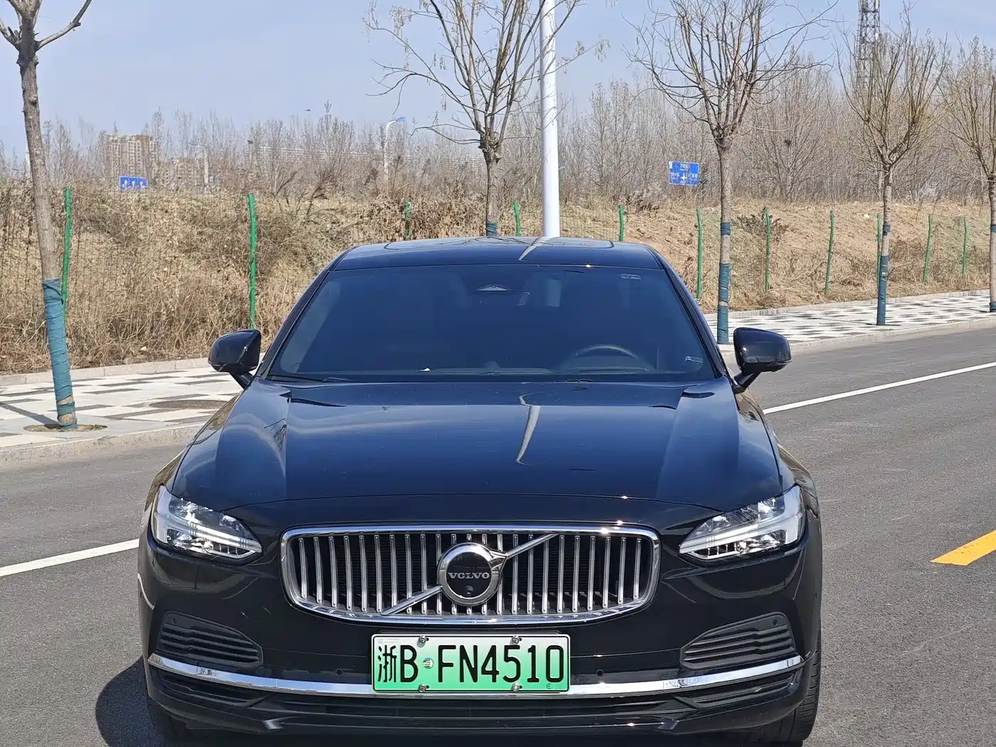 VOLVO S90 PLUG IN HYBRID