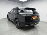 Photo 3 - Shangjie SUV