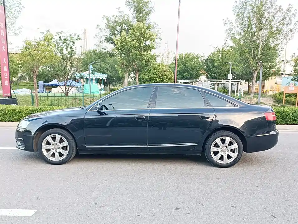 Audi A6L 2010 2.4L Luxury фото 3