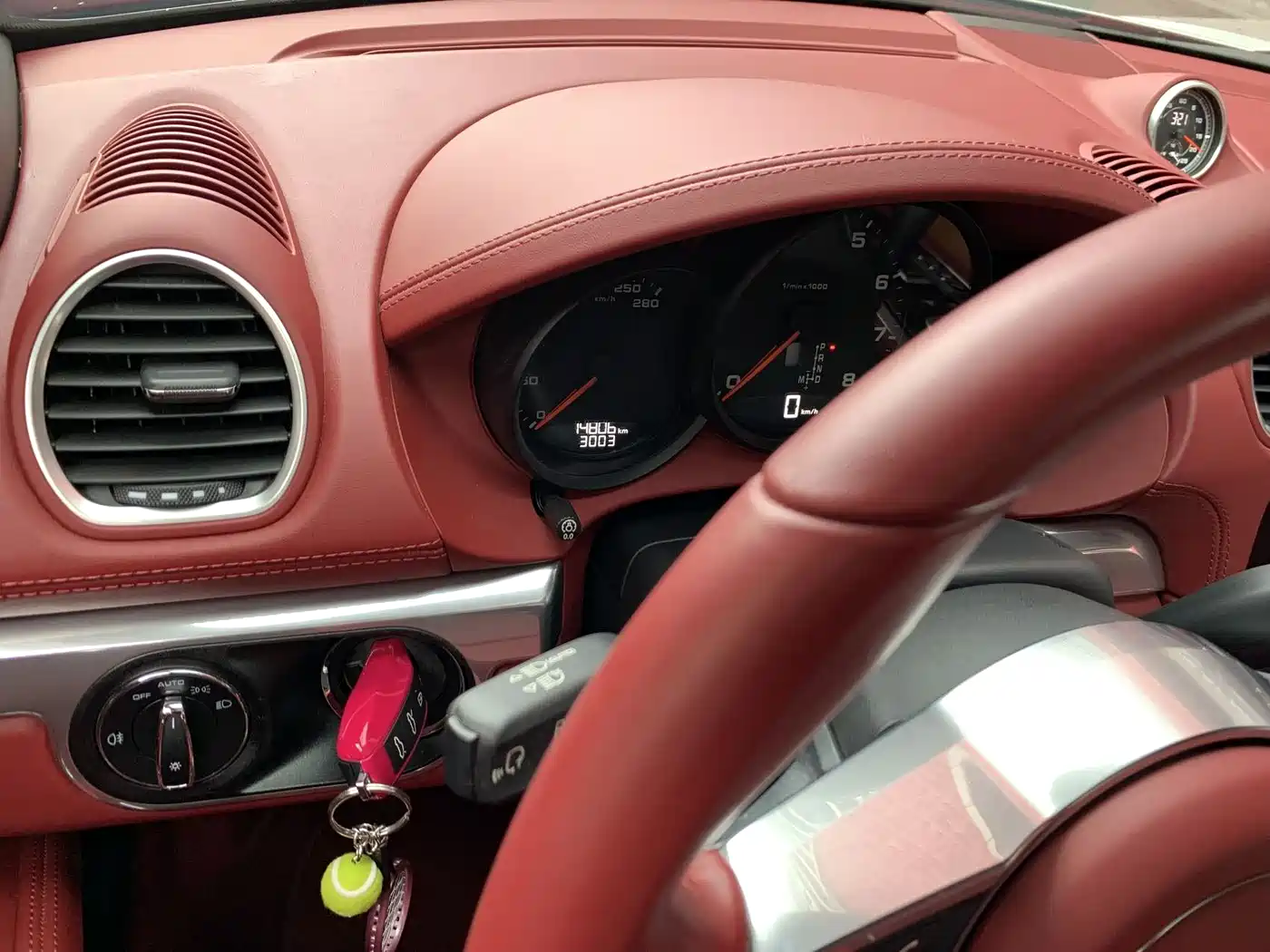 Porsche 718 2022 Boxster 2.0T фото 9