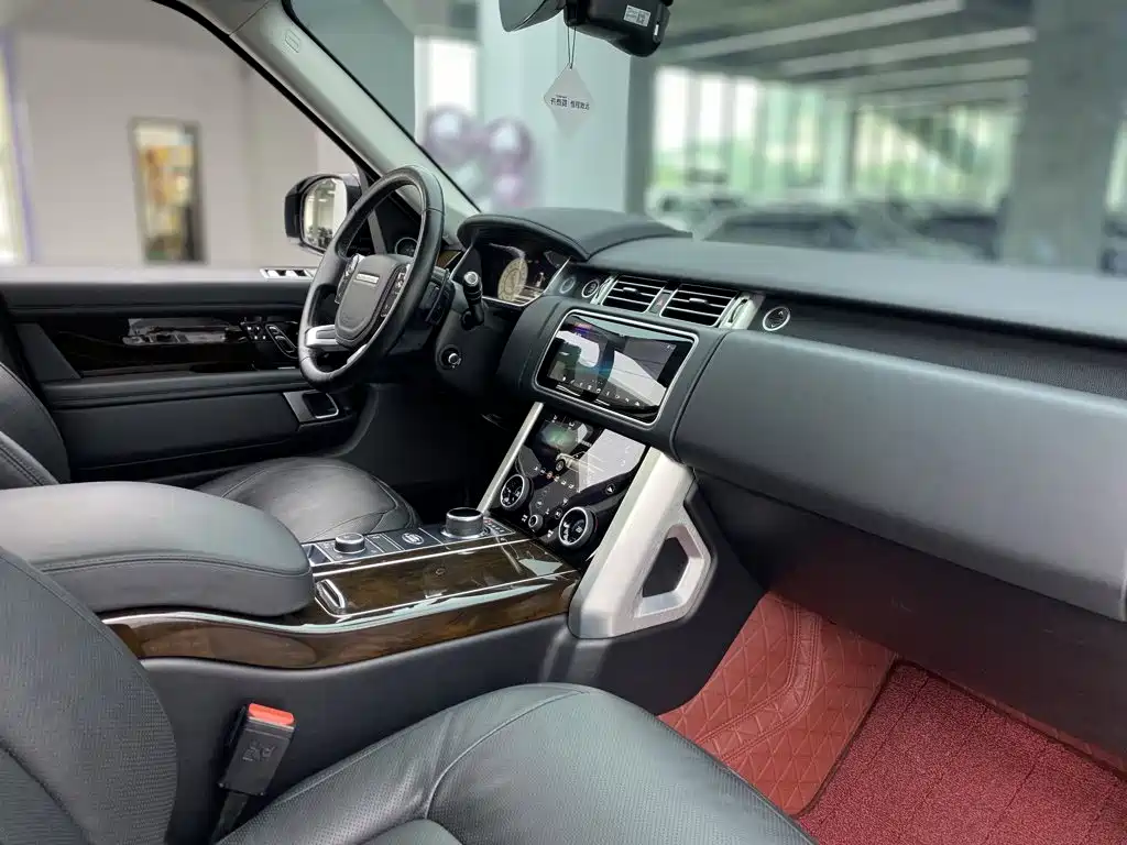Фото 8 - Land Rover Range Rover