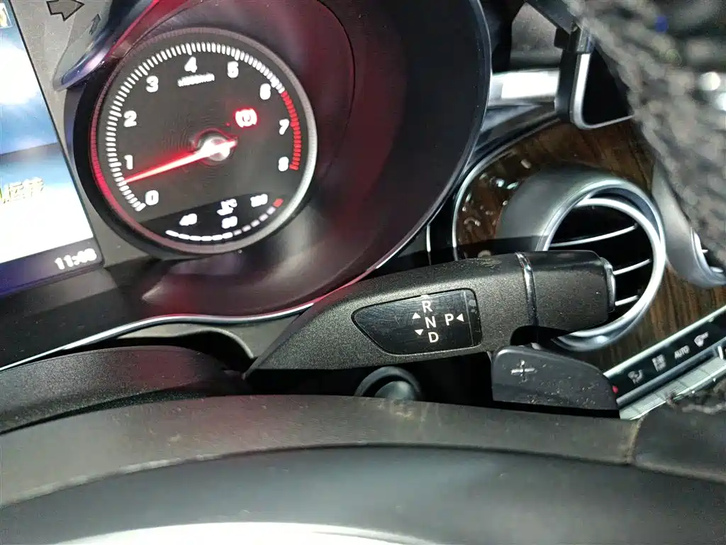 Mercedes-Benz GLC 2016 GLC 260 4MATIC Dynamic фото 14