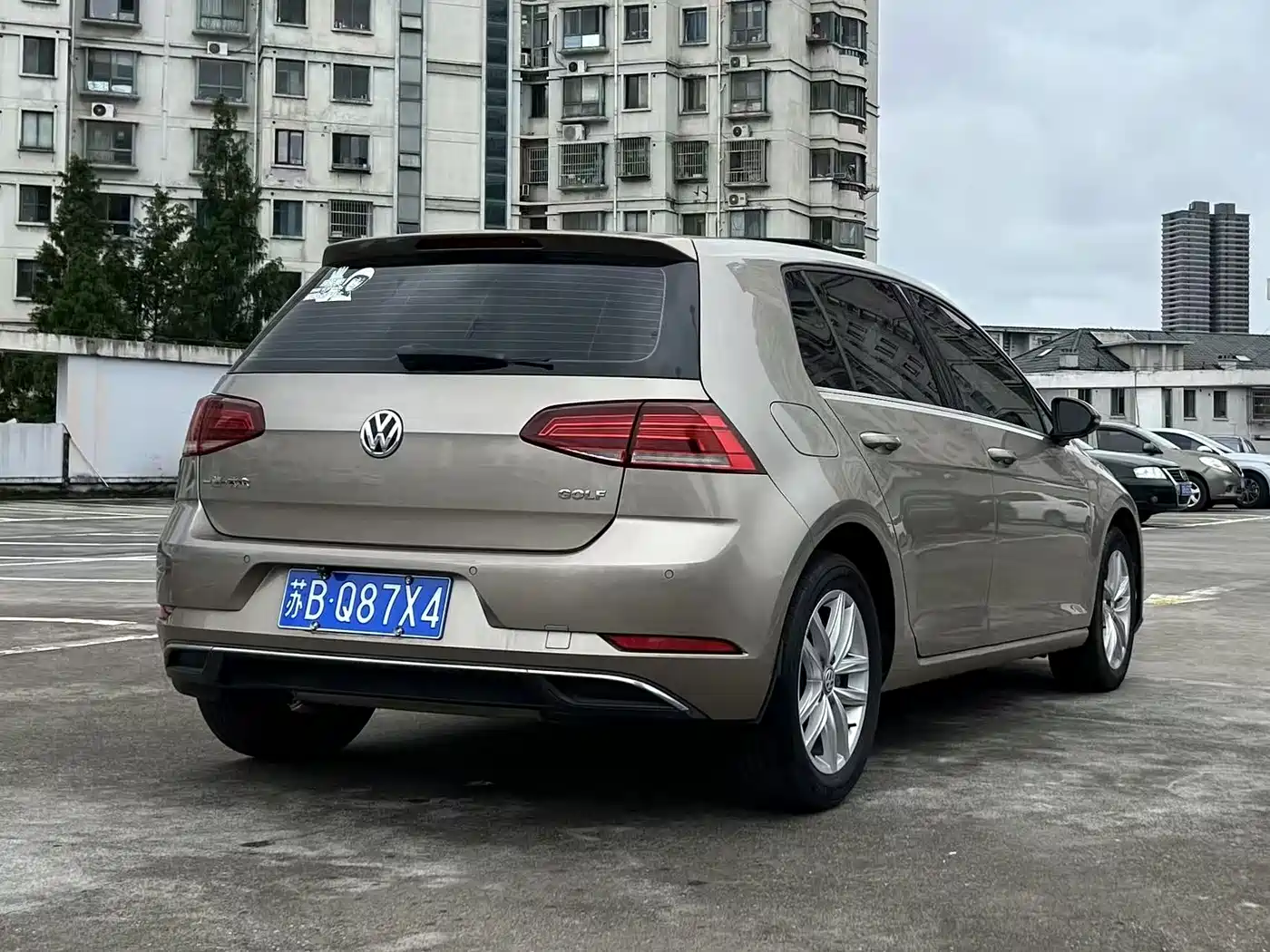 Фото 8 - Volkswagen Golf