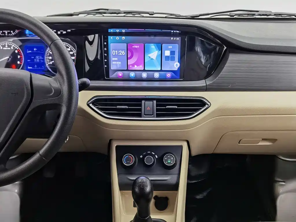  Changan Kuayue Kuayuexing V3 2023 1.5L Gasoline Enjoyment 5-seater Passenger Vehicle 12