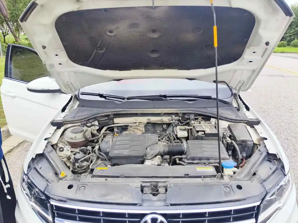 Фото 3 - Volkswagen Bora