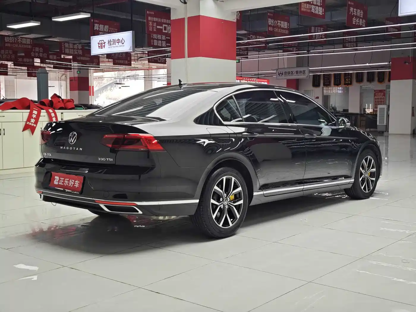 Volkswagen Magotan 2020 330TSI DSG Leading фото 3