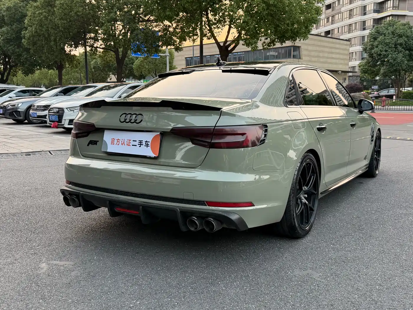 Audi A4L 2018 30th Anniversary 40 TFSI Fashion фото 4