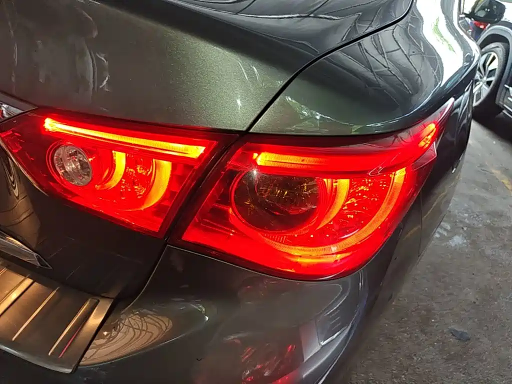 Infiniti Q50L 2015 2015 2.0T Luxury Edition