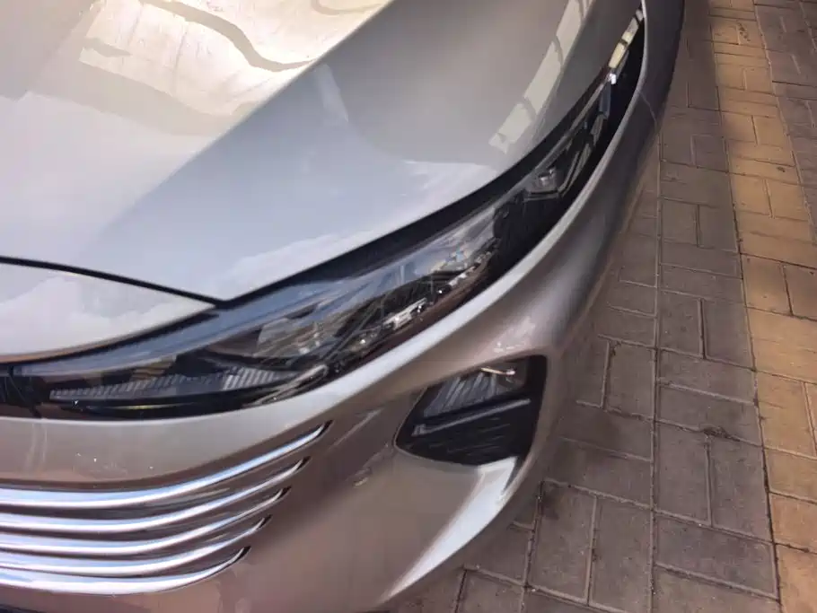 Photo 5 - Besturn B70