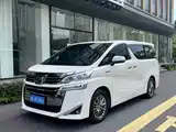 Фото 1 - Toyota Vellfire