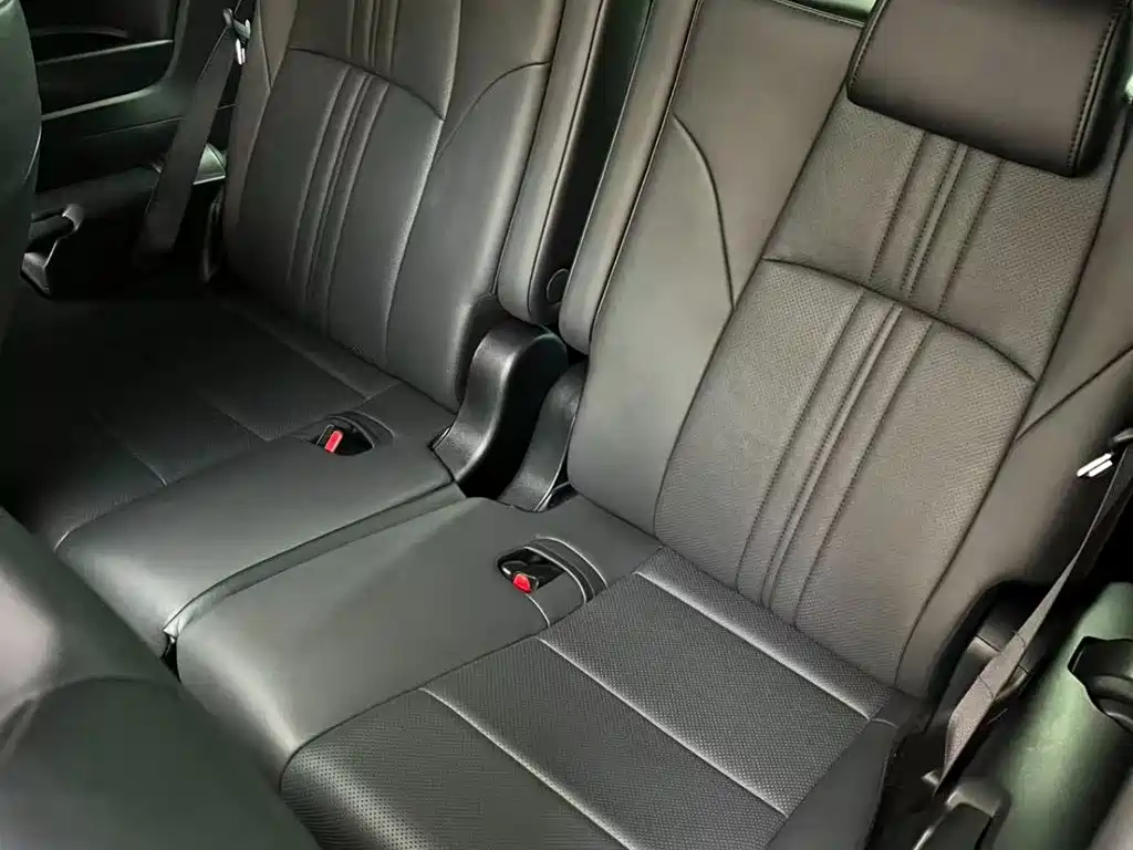 Фото 8 - Toyota Vellfire