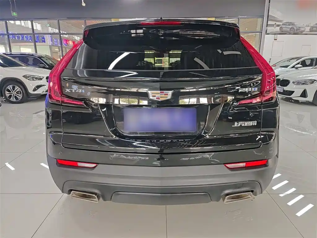 Cadillac XT4 2022 28T FWD Style фото 6