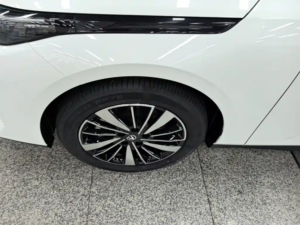Changan Eado PHEV 2026 2025 Smart New Blue Whale 145KM Battleship Edition