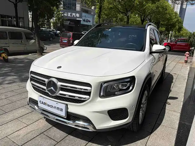 Mercedes-Benz GLB GLB 200, Драйв