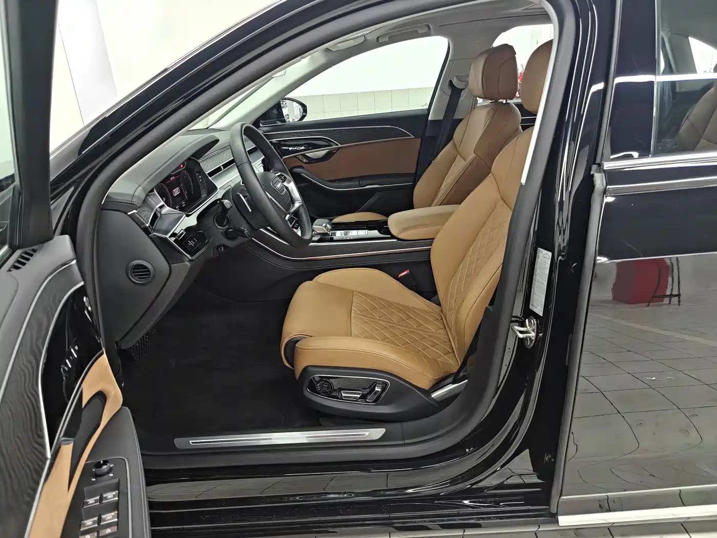 Audi A8 2024 Model A8L 50 TFSI quattro Premium Selection фото 11