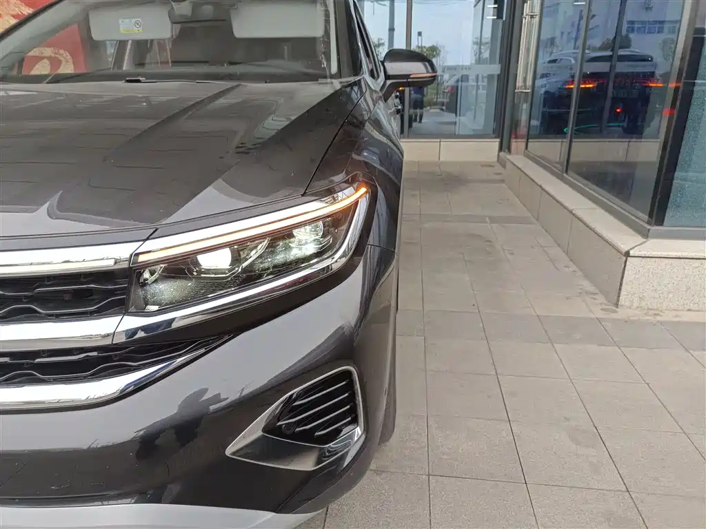 Volkswagen Talagon 2023 Facelift 380TSI 4WD Luxury Premium Pro Edition 6-Seater фото 24