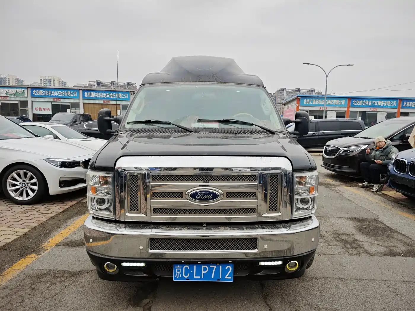 Ford E350 2016 2011 5.4L Platinum Edition