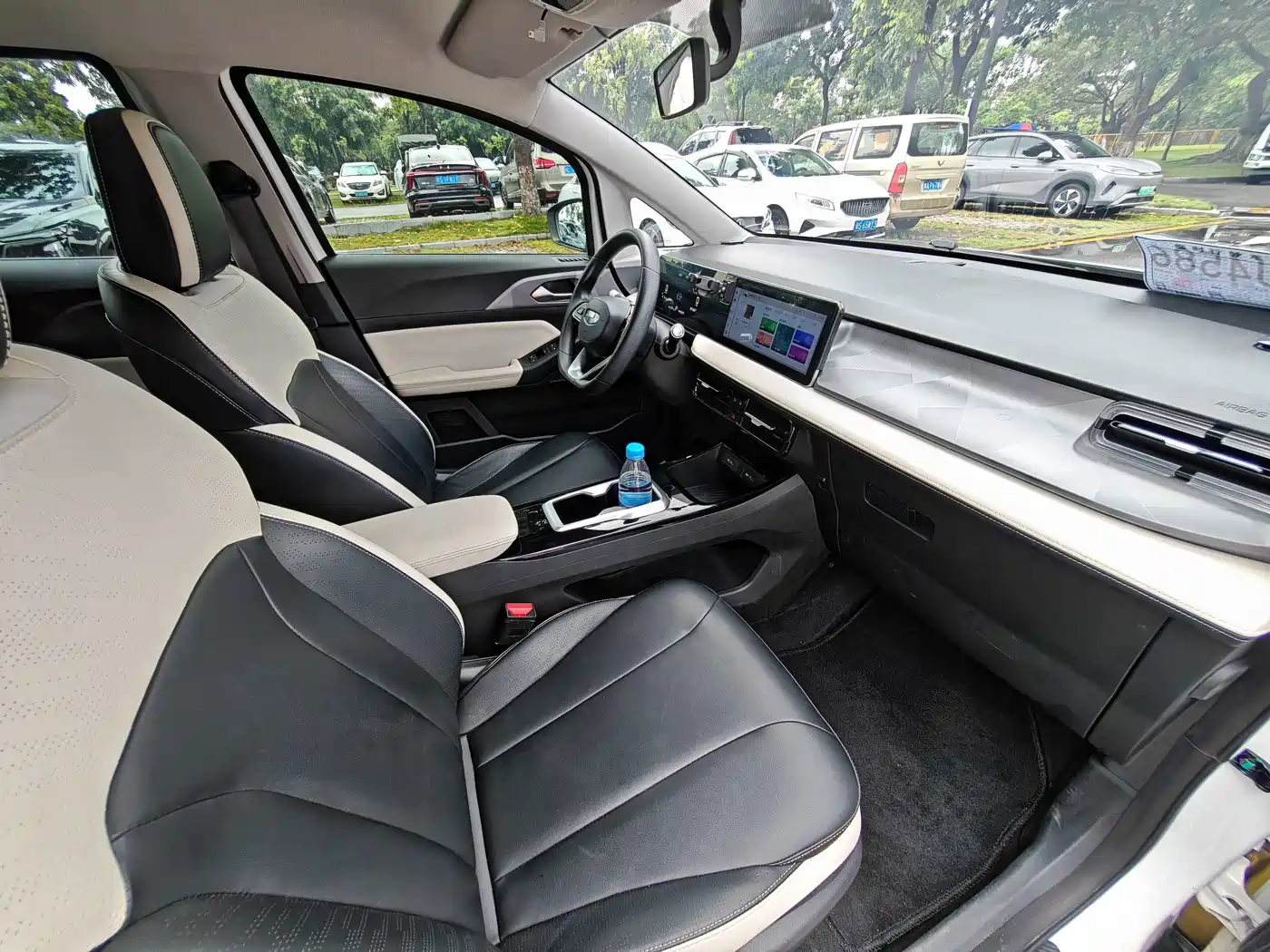 Geely Geometry E Firefly 2024 2024 Model 401km Fluorescent