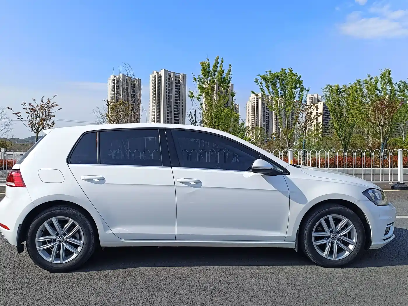 Volkswagen Golf 2018 230TSI Automatic Comfort фото 4