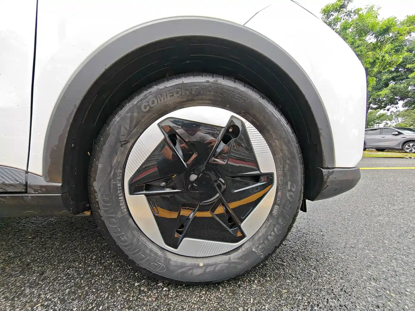 Geely Geometry E Firefly 2024 2024 Model 401km Fluorescent