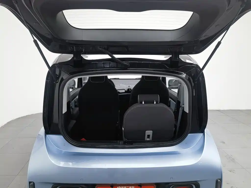 Baojun E300 2020 2020 Stellar Smart Fun Edition