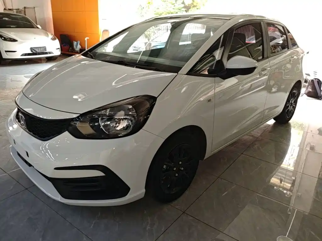 Honda Fit 2022 1.5L CVT Trend Sunroof Edition