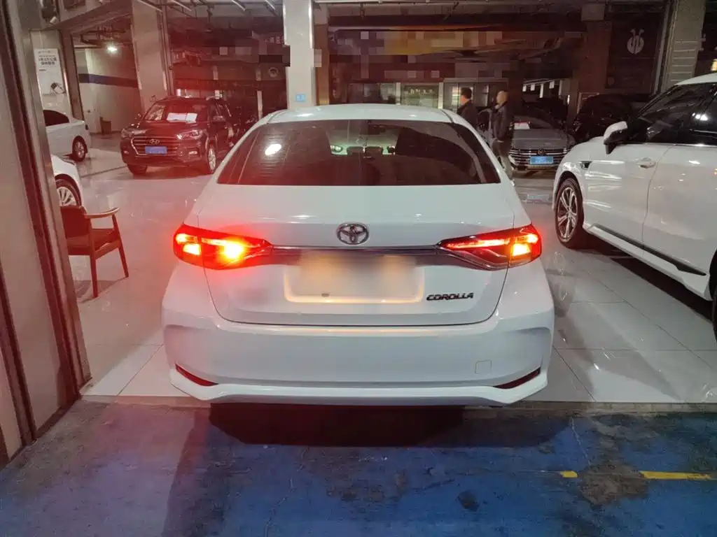 Toyota Corolla 2022 TNGA 1.5L CVT Pioneer Edition фото 4