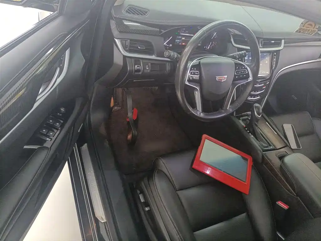 Cadillac XTS 2018 28T Technology фото 12
