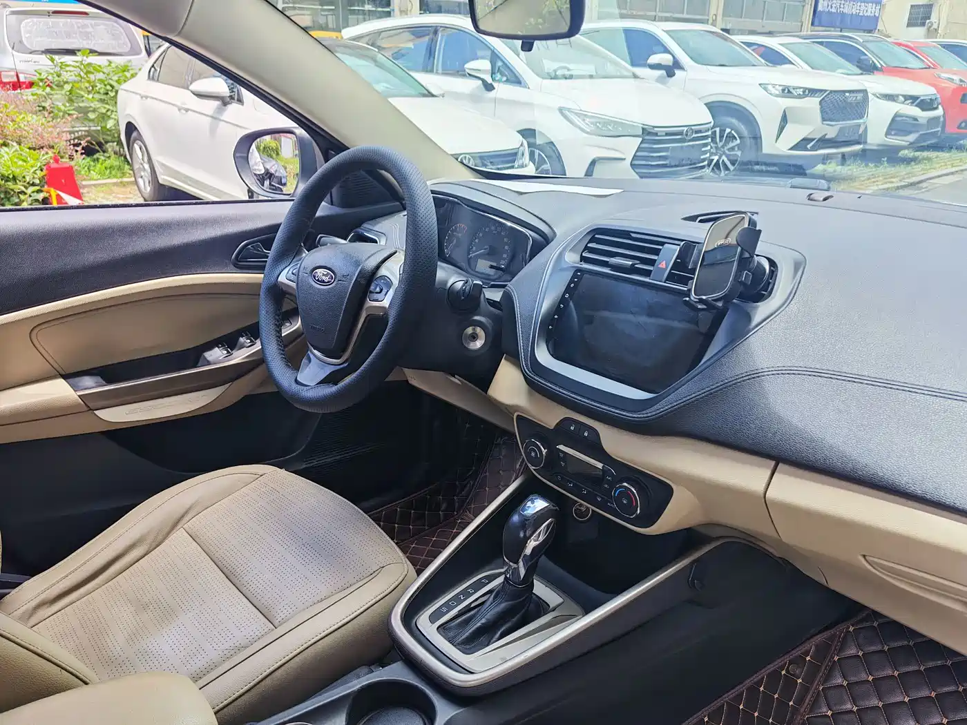 Ford Escort 2015 2015 1.5L Automatic Fashion