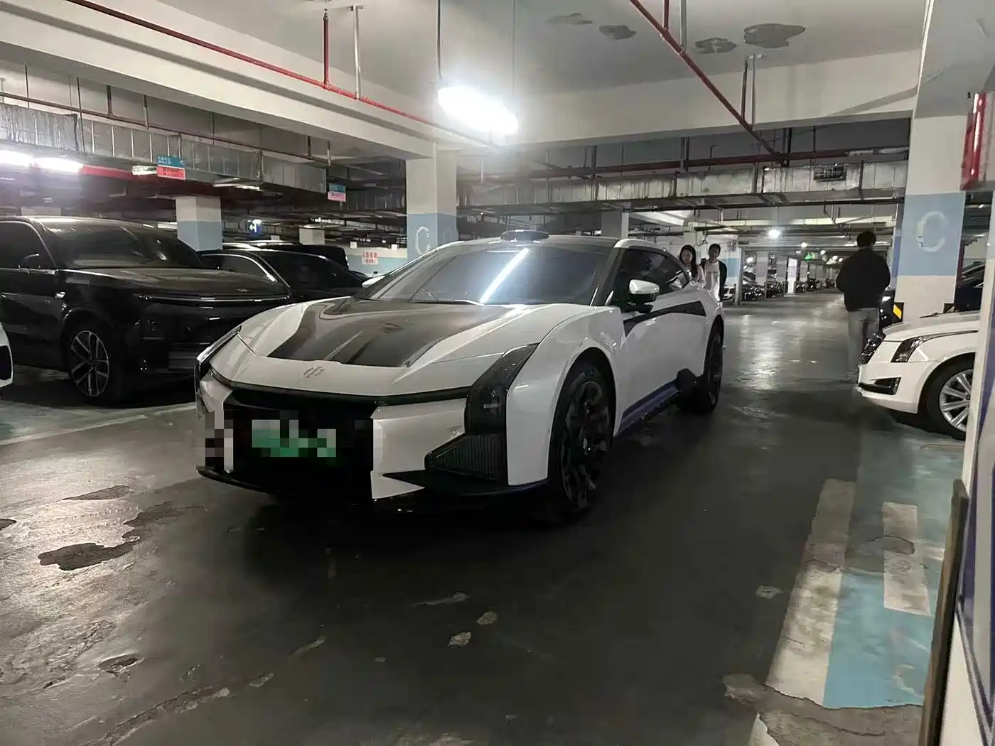 HiPhi Z 2023 2023 5-Seater