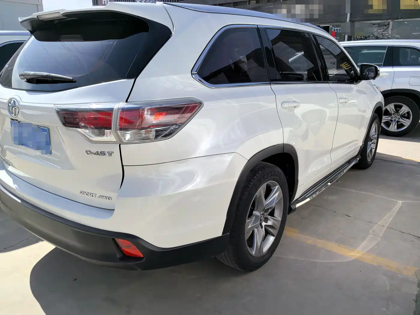 Toyota Highlander 2015 2.0T AWD Luxury Edition 7-seater фото 6