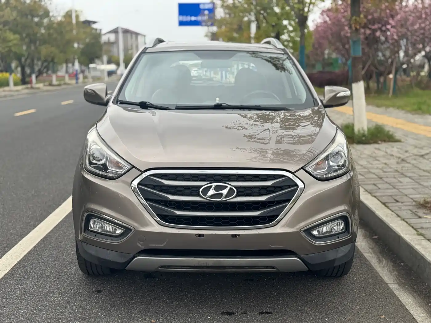 Hyundai Beijing Hyundai ix35 2015 2.0L Automatic 2WD Leading China IV фото 2