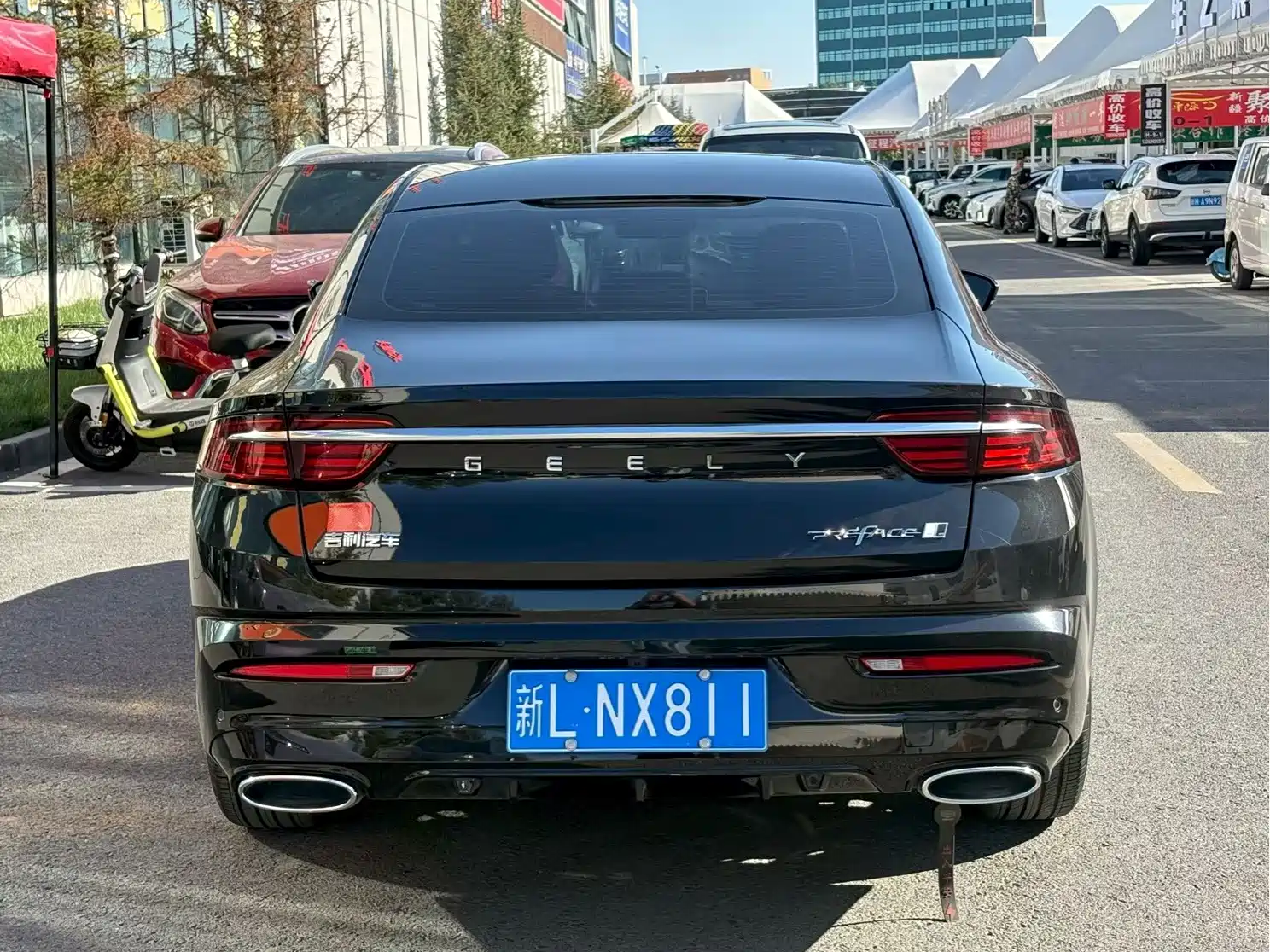 Фото 8 - Geely Preface