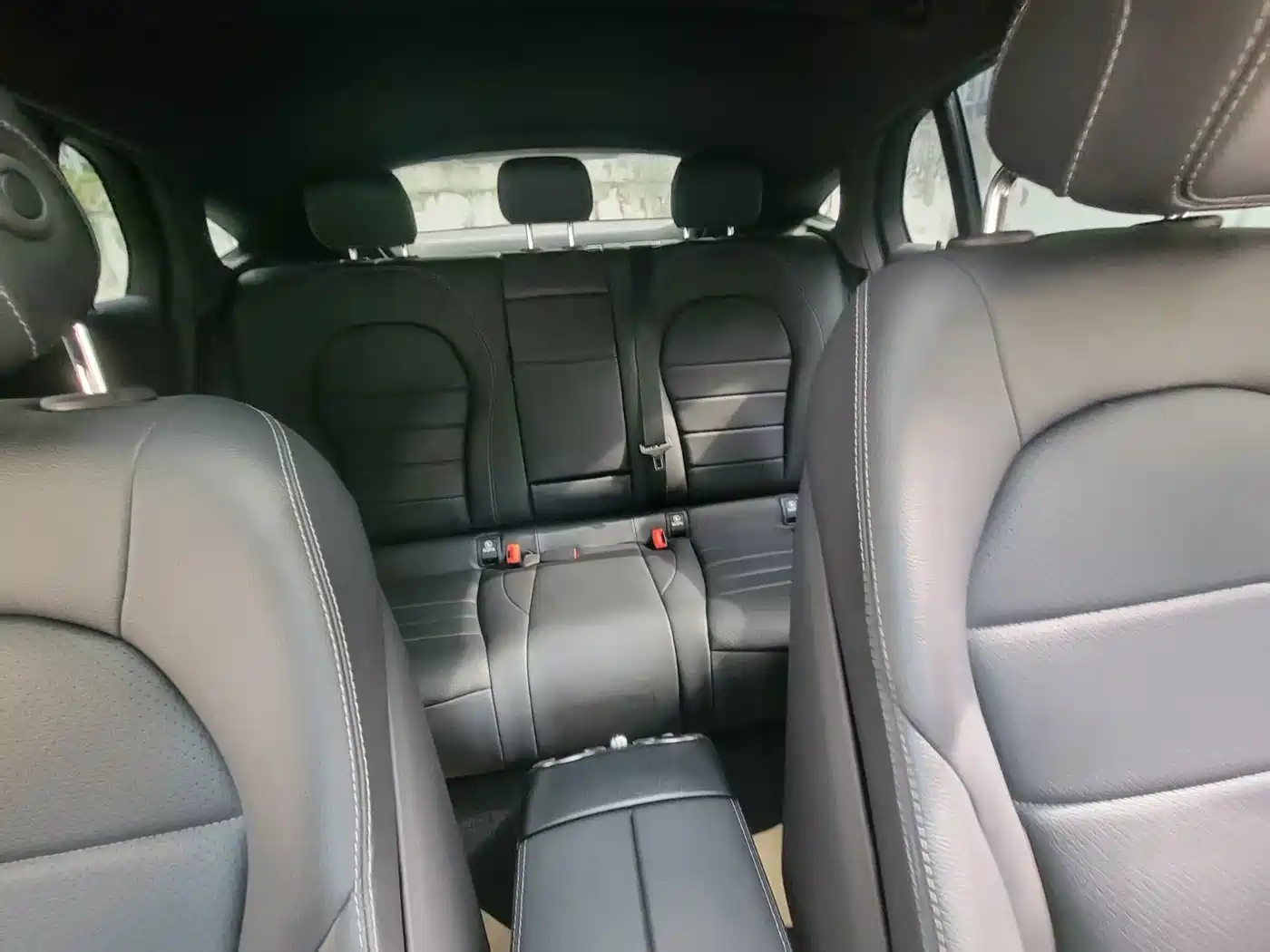 Mercedes-Benz GLC Coupe 2021 2021 GLC 260 4MATIC Coupe SUV