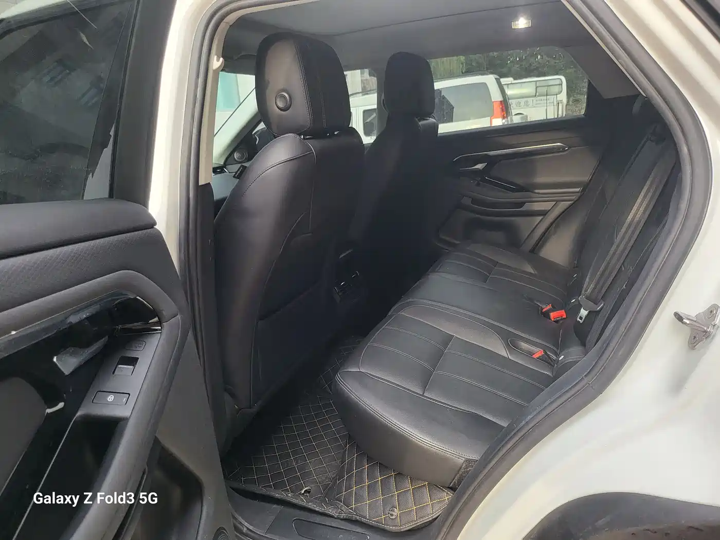 Land Rover Range Rover Evoque 2020 249PS Youth Edition фото 5