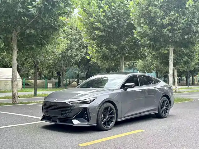 Changan UNI-V 2023