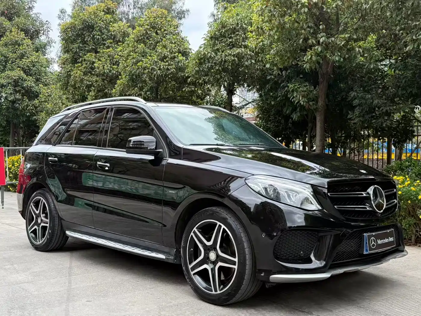 Mercedes-Benz GLE 2017 GLE 450 AMG 4MATIC фото 41