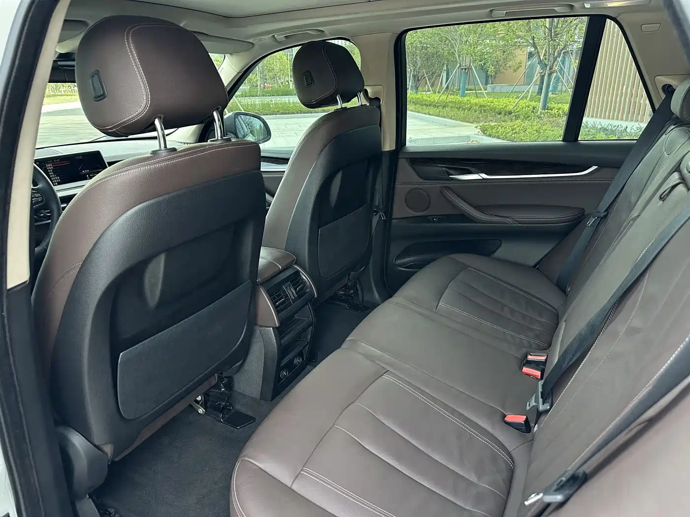 BMW X5 (Import) 2015 xDrive28i фото 16