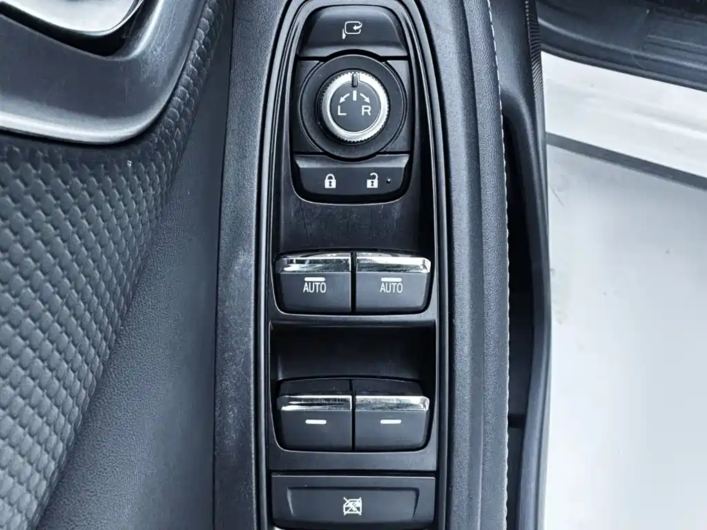 Subaru Forester 2022 2.0i AWD Luxury Edition with EyeSight фото 10