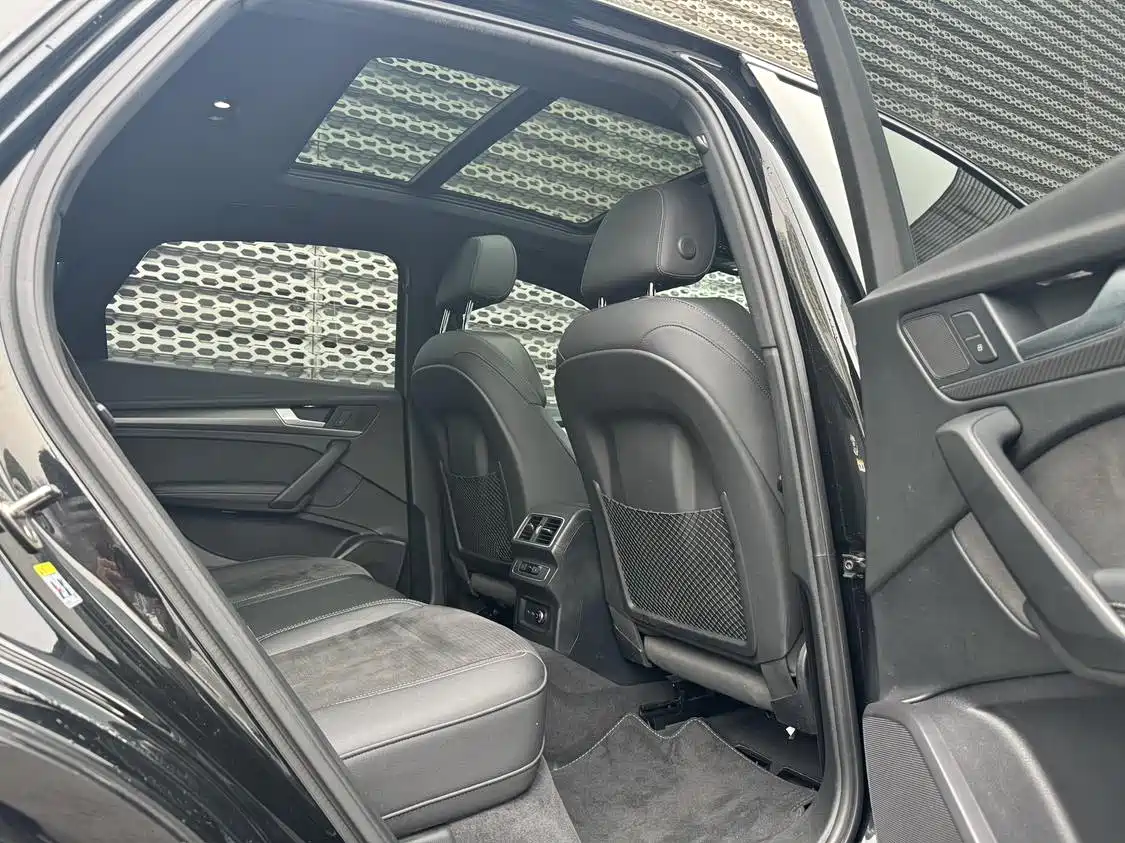 Audi Q5L Sportback 2021 40 TFSI Luxury фото 13