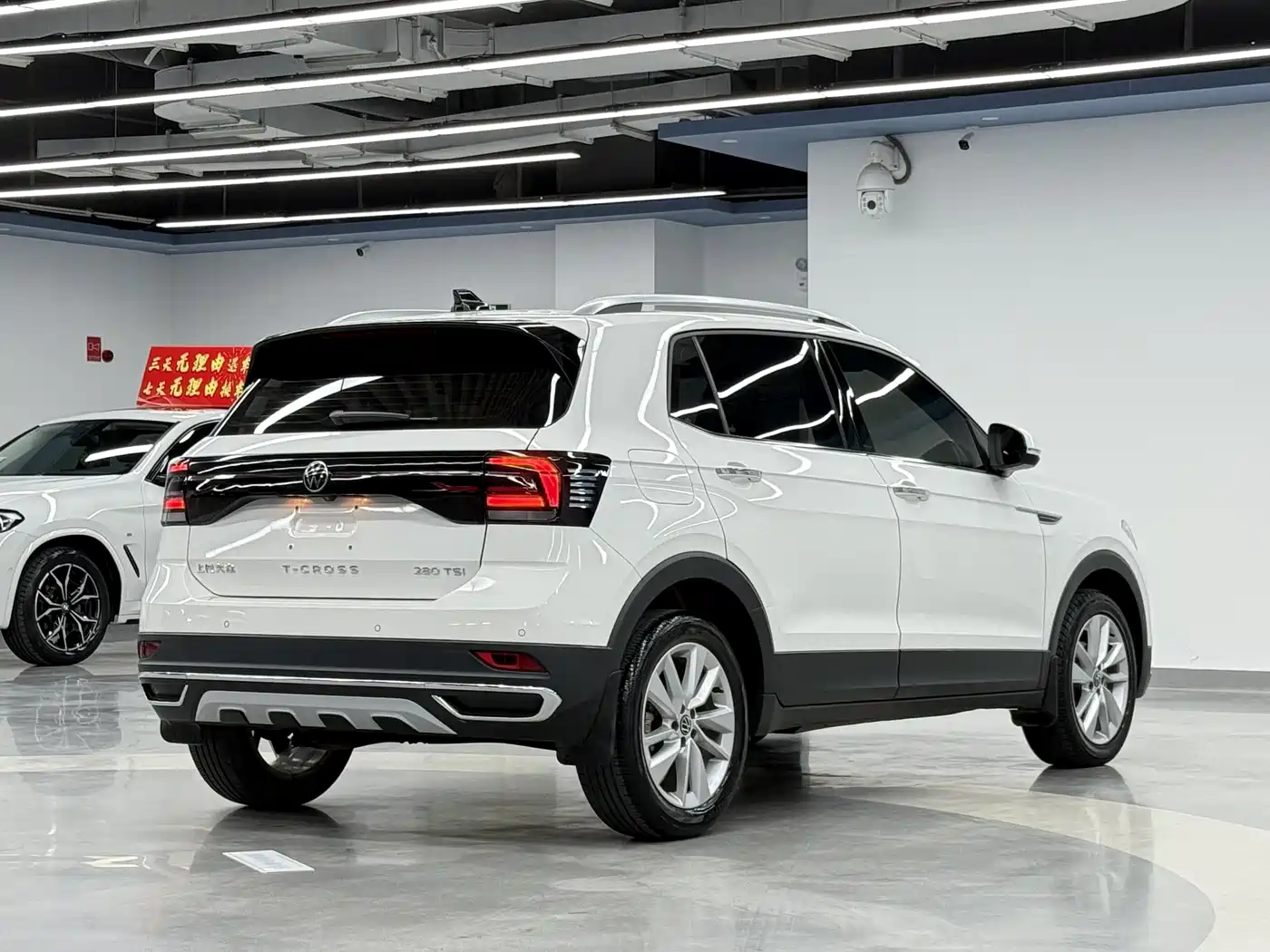 Volkswagen T-Cross 2022 280TSI DSG Luxury Edition фото 7