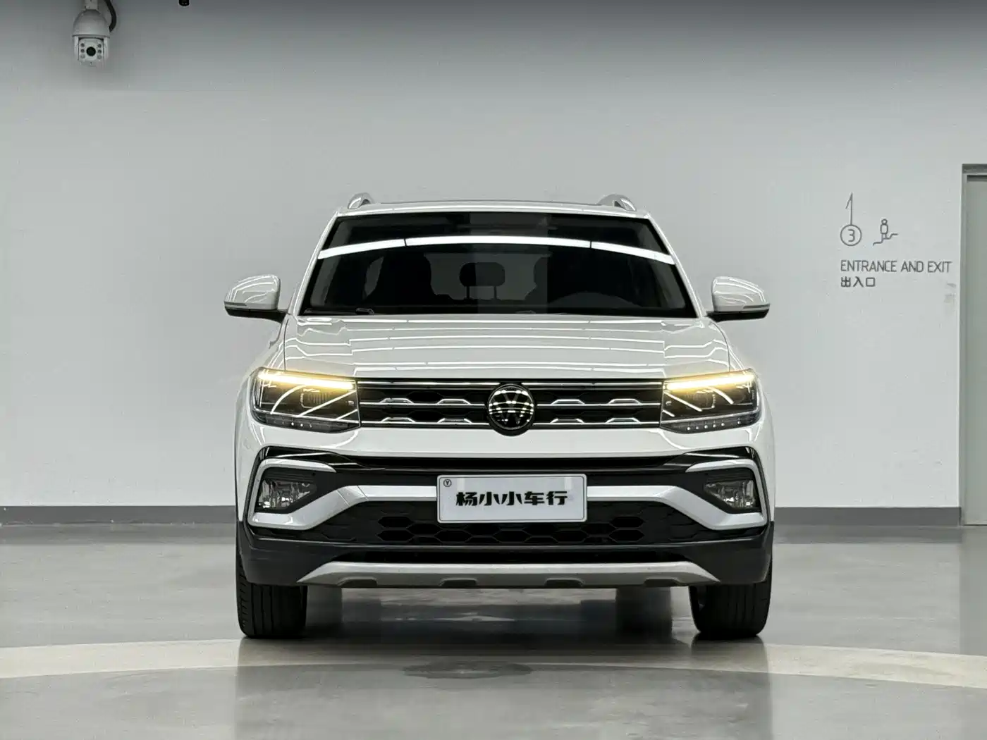 Volkswagen T-Cross 2022 280TSI DSG Luxury Edition фото 2