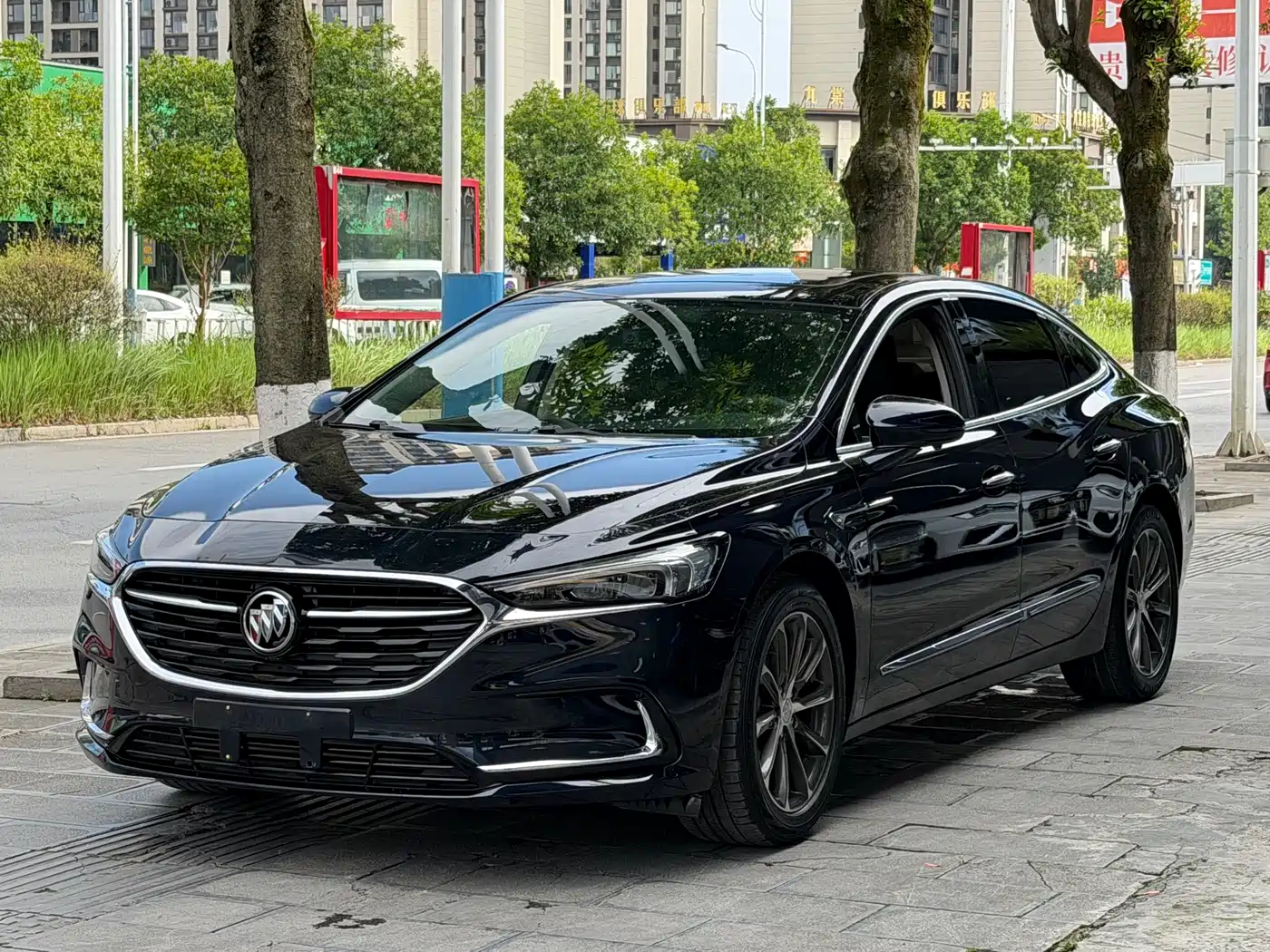 Buick LaCrosse 2019 28T Luxury Edition