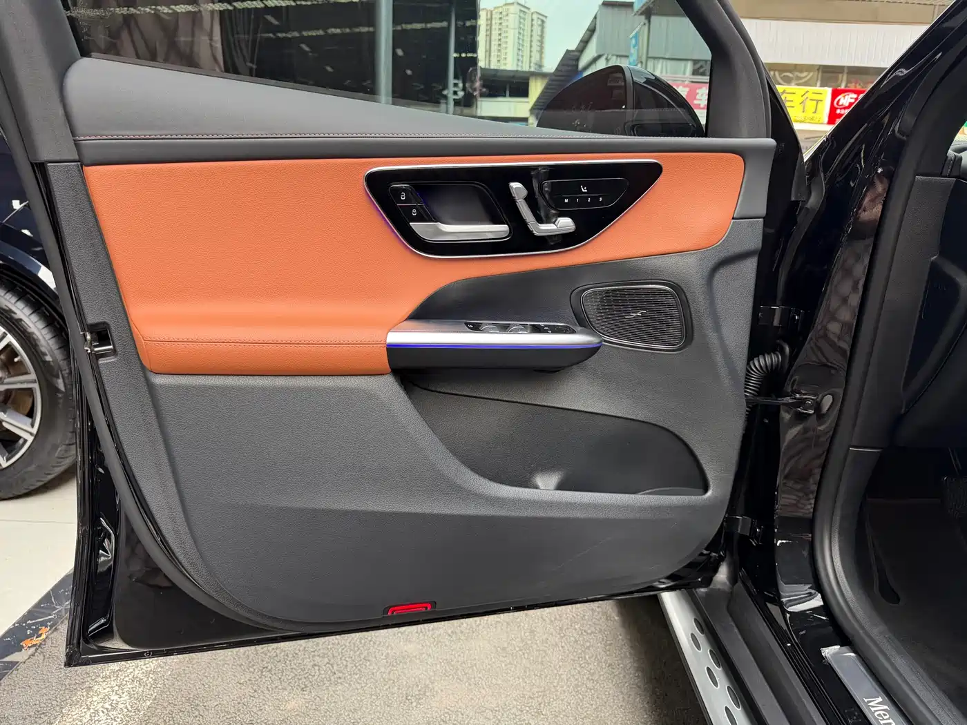 Mercedes-Benz GLC 2024 Facelift GLC 300 L 4MATIC Sport 5-seater фото 13