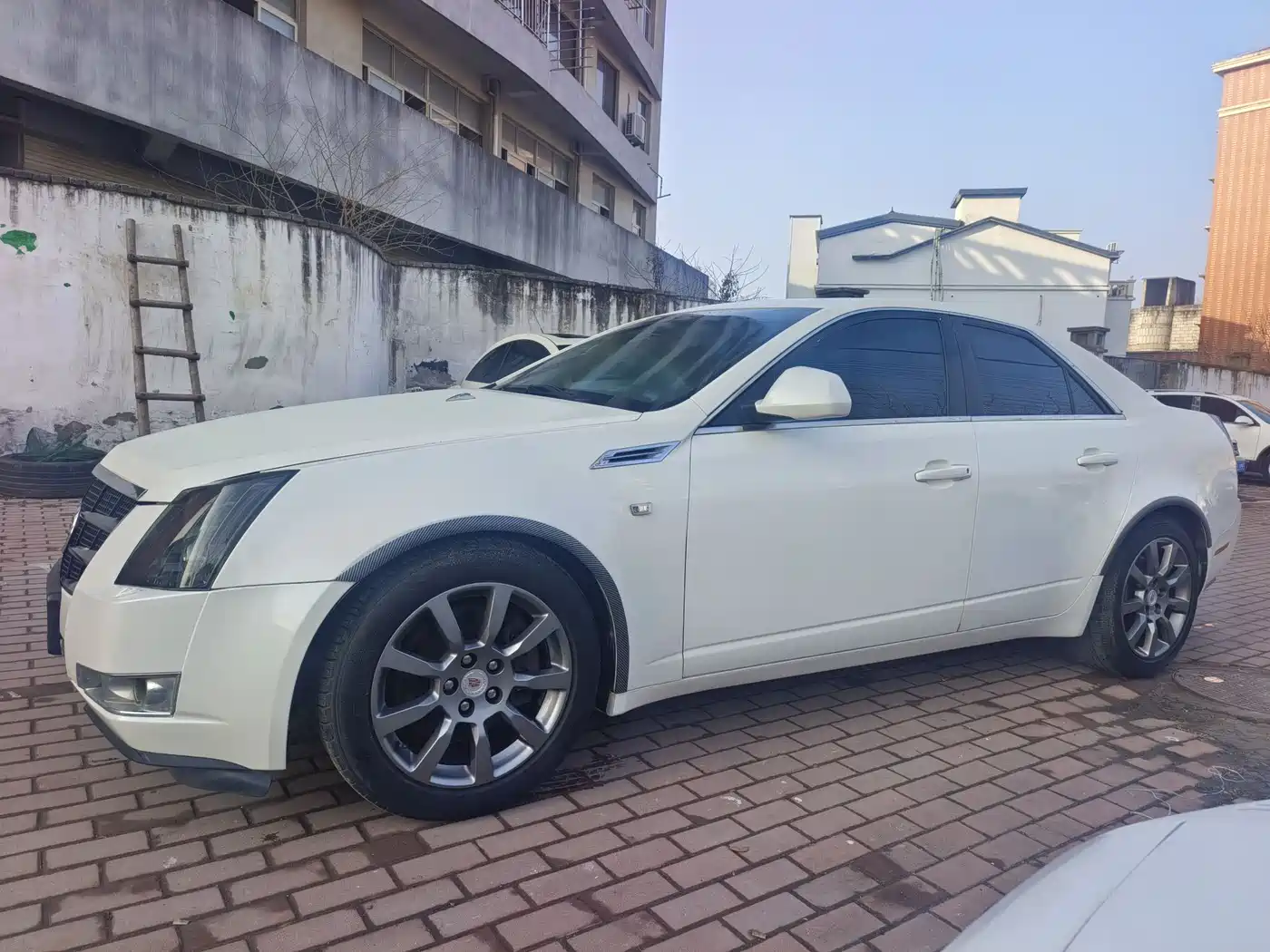 Cadillac CTS (Import) 2008 Model 2.8L Elite Sport Edition фото 3