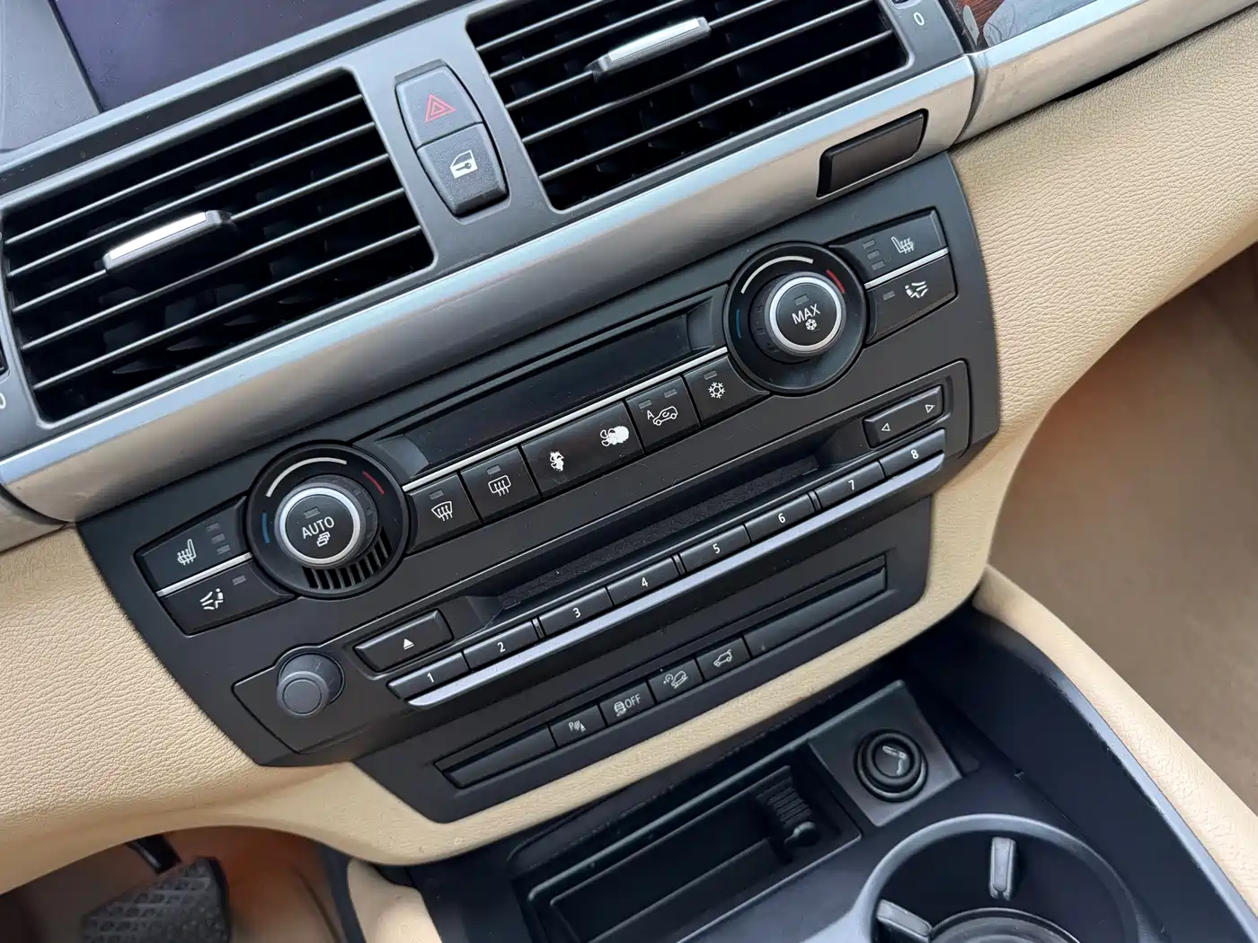 BMW X6 2011 xDrive35i фото 12