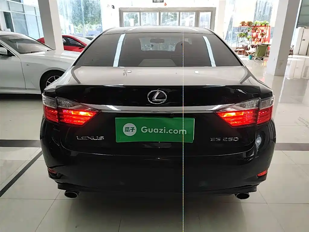 Lexus ES 2014 250 Elite Edition фото 6